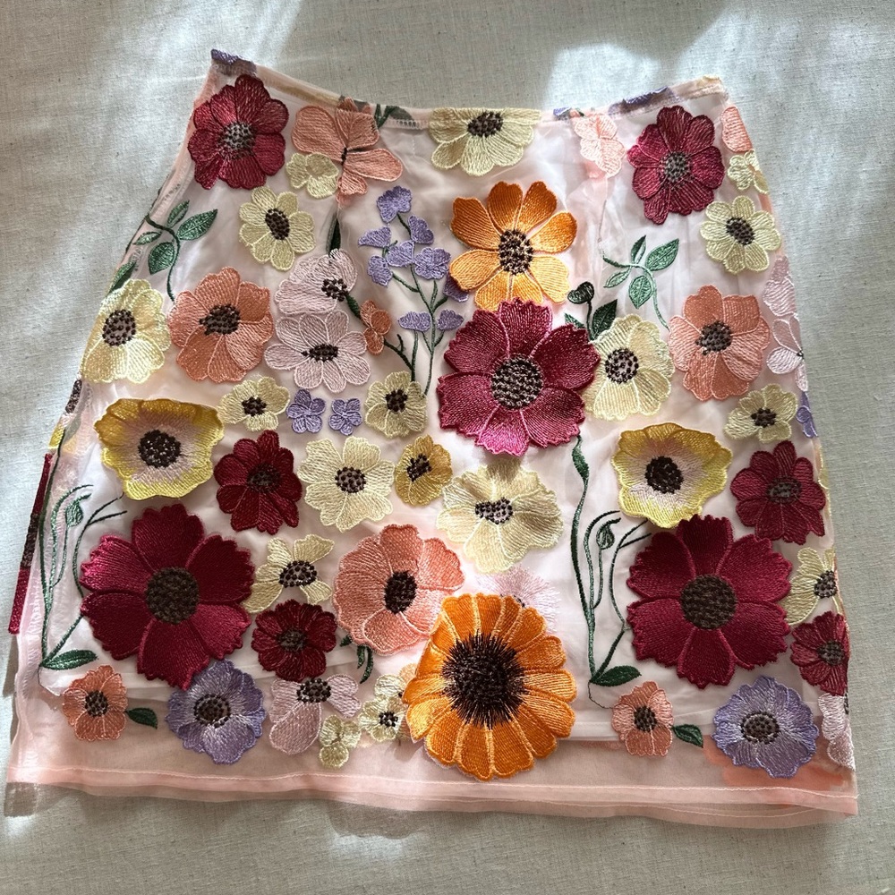 Finesse Floral Print Sheer 3D Flower Overlay Mini Skirt Size XS #easter #summer - Picture 3 of 6